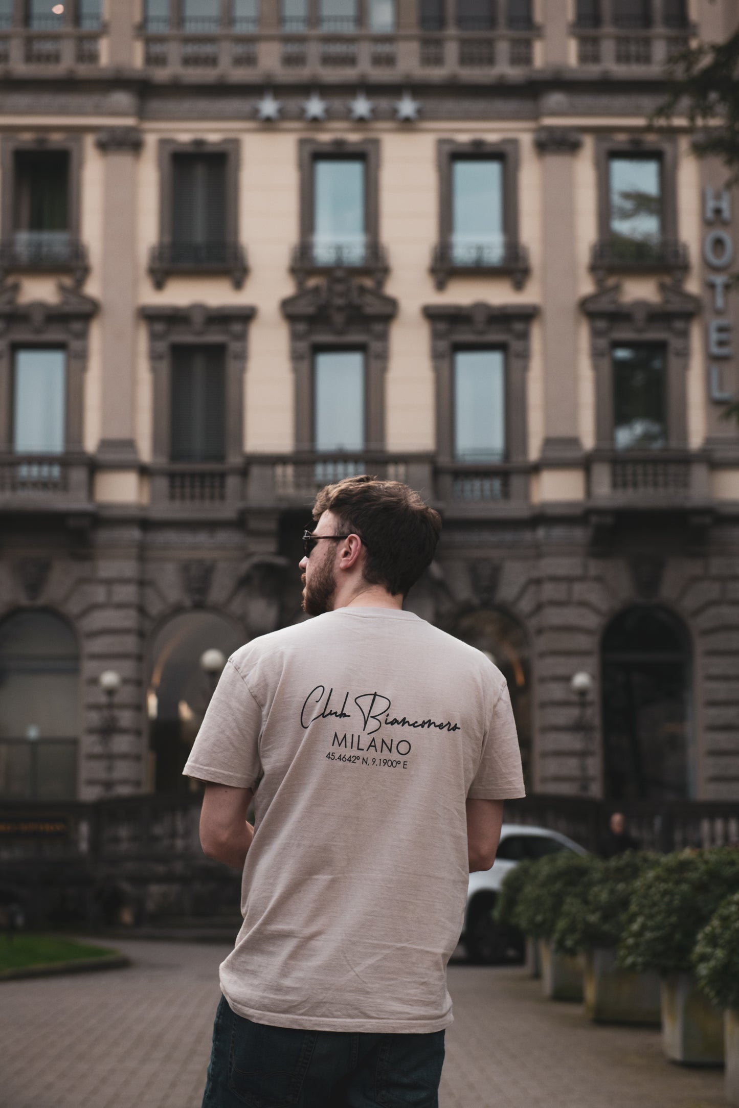 Club Bianconero Relaxed Fit T-Shirt - Taupe